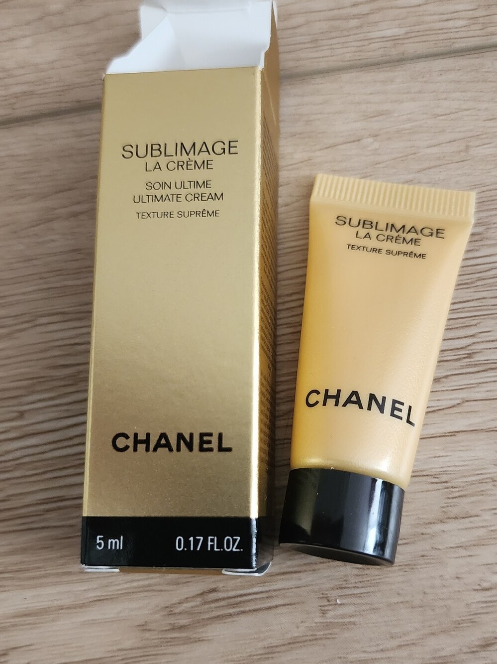 Chanel Sublimage La Creme Ultimate Cream Texture Supreme MINI .17oz, 5ml NIB